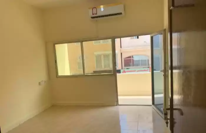 住宅 就绪物业 3 间卧室 U/F 公寓  出租 在 多哈 #7134 - 1  image 